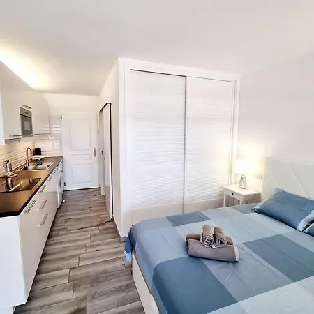 Lina 25 Playa Roca Apartment Costa Teguise