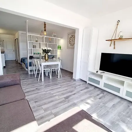 Lina 25 Playa Roca Apartamento