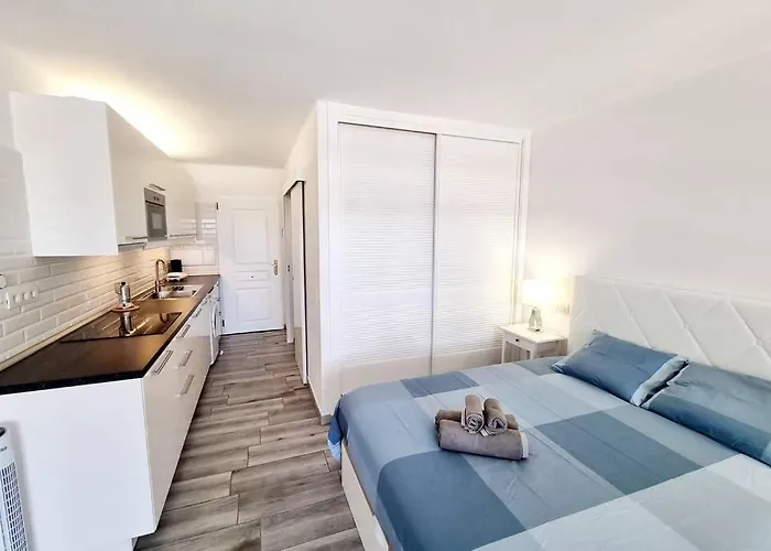 Lina 25 Playa Roca 아파트 코스타 테기세