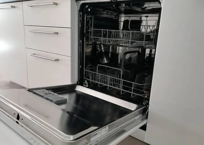 Lina 25 Playa Roca Costa Teguise